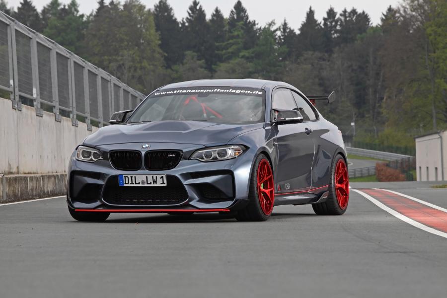  BMW M2 CSR by Lightweight Performance 2017 года  (фото 8 из 32)